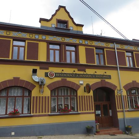 U Pastorku Hotel Racice  Exterior foto